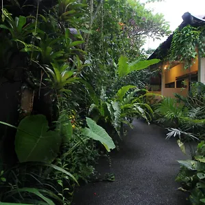 Sari Gong Guest House, A Trishula Collection Pensión